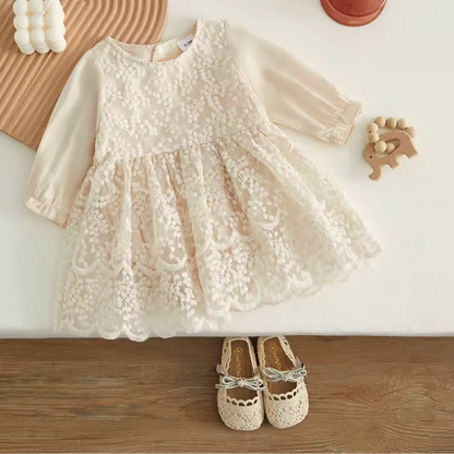 Babyklänning i Spets & Tyll